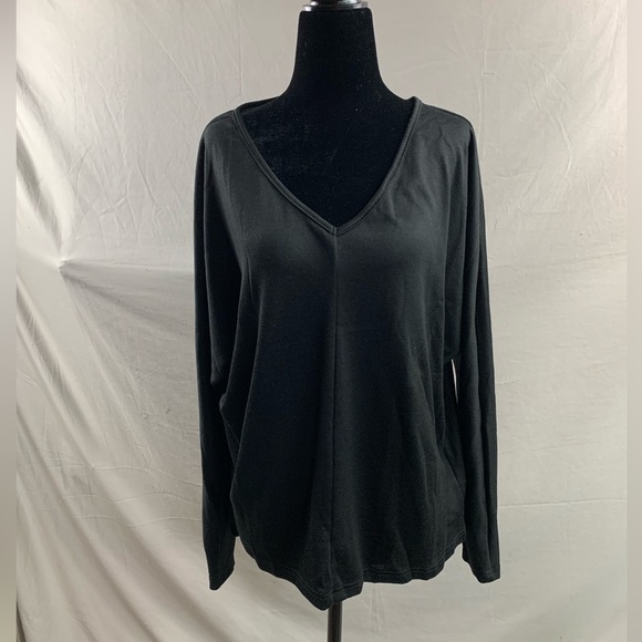 Black Oversized V Neck Batwing Long Sleeve Knit Tee - Picture 7 of 10
